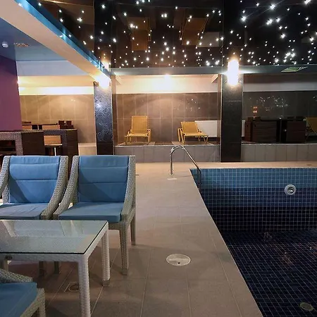 Samarina Resort 4*